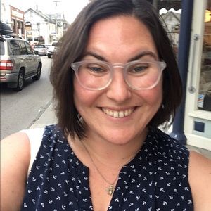 Meet your Posher, Abigail